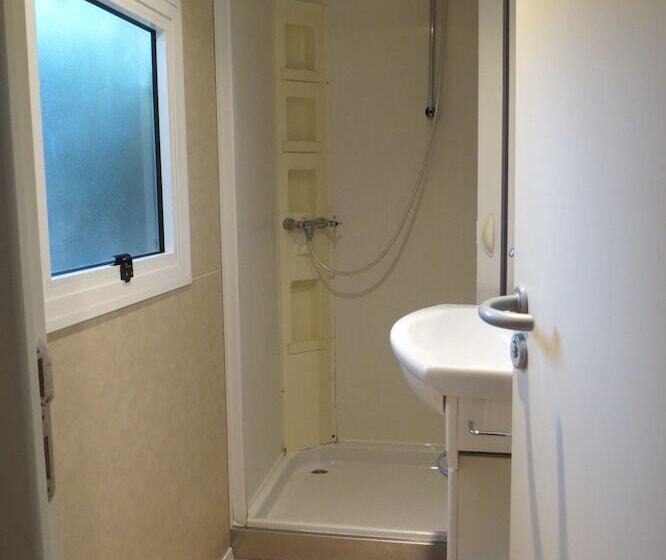 هتل Camping Bella Vista