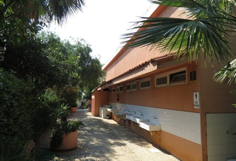 هتل Camping Bella Vista