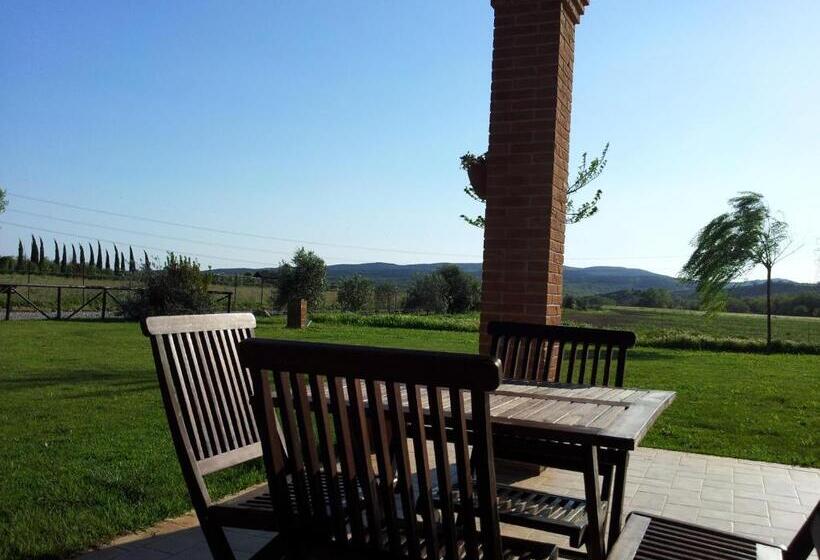 هتل روستایی Agriturismo Sant Anna Quarter Horse