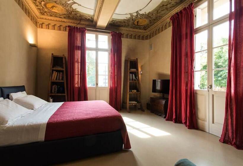 Bed and Breakfast Domus Aurea