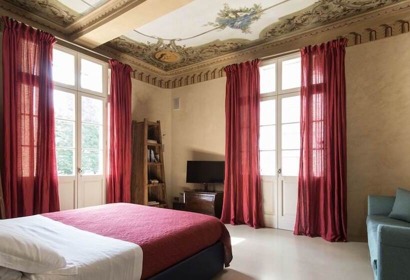 Bed and Breakfast Domus Aurea