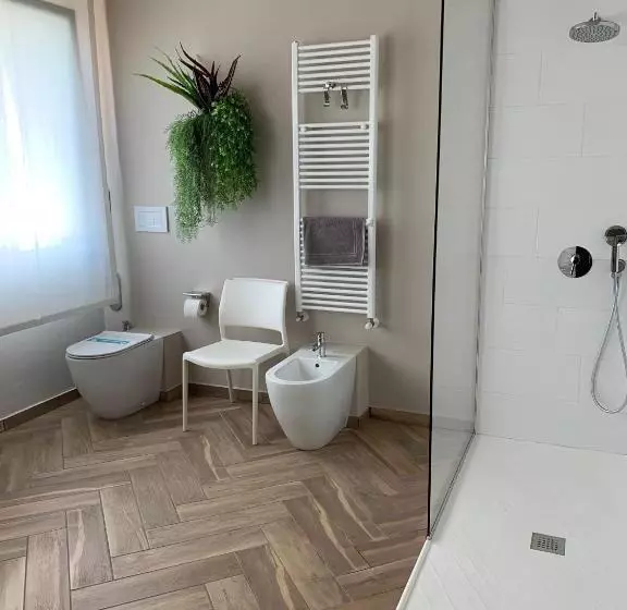 Bed & Breakfast La Home And Apartments