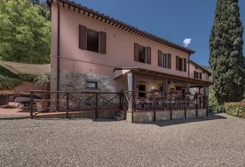 Maaseutuhotelli B&b Amoliv