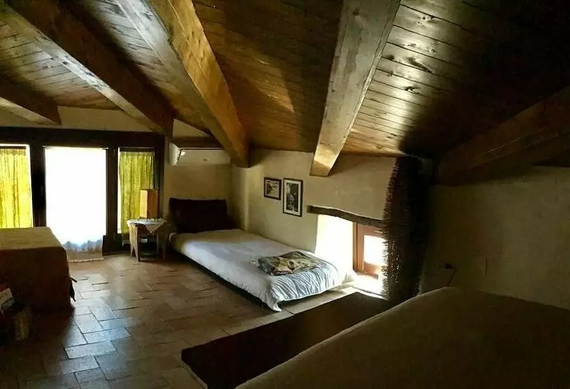 Aamiaismajoitus (B&B) Il Comignolo Di Sofia