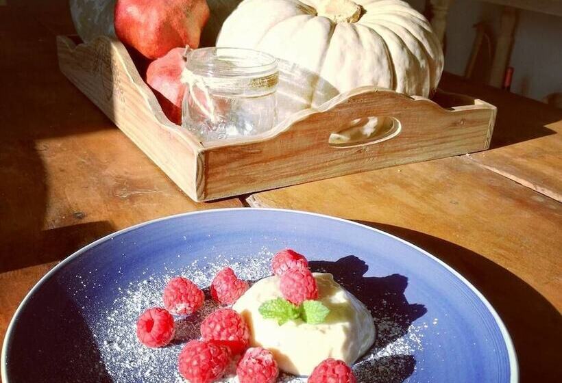 تختخواب و صبحانه Valery Guest House