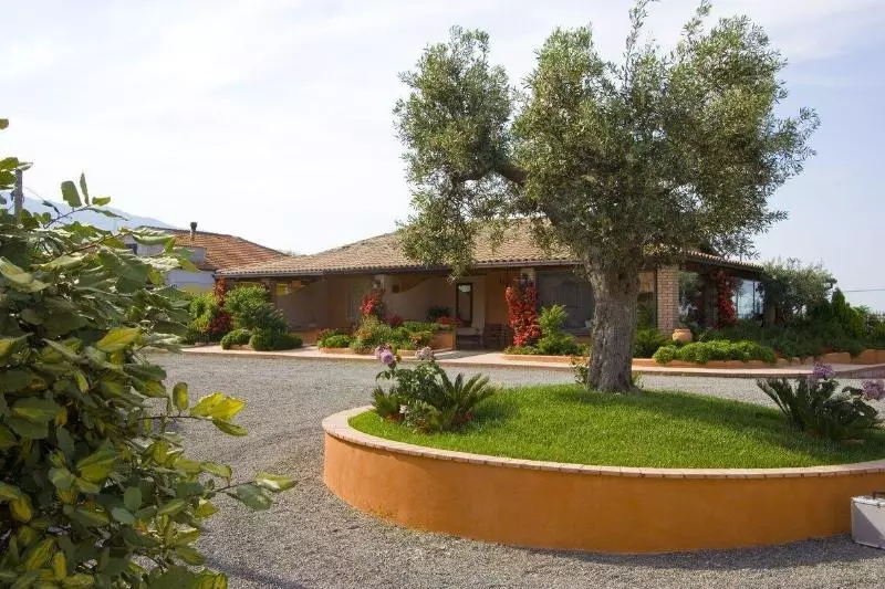 Hostelli Albergo Arinde