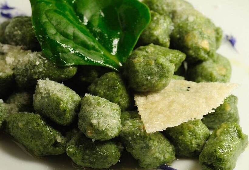 Хостел Rifugio Alpino Fazzon