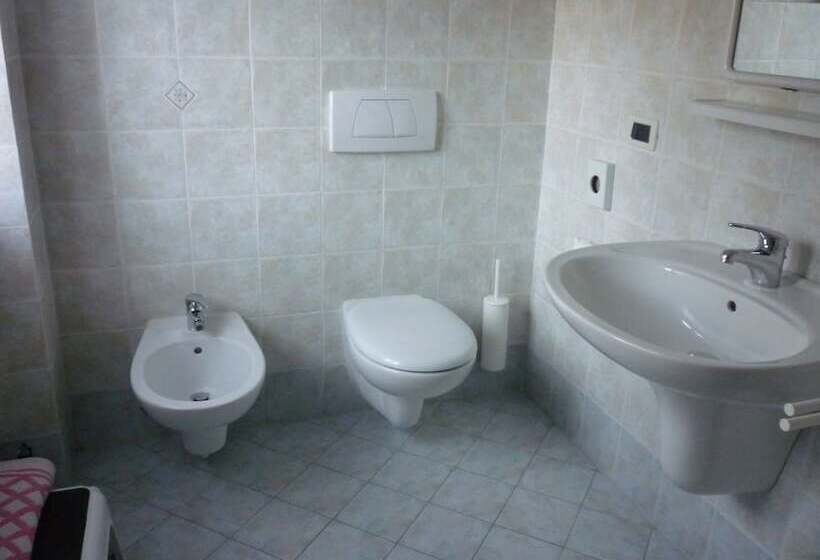 Хостел Rifugio Alpino Fazzon