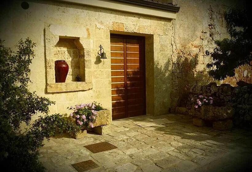 Отель Antica Masseria Ficazzana Tenuta