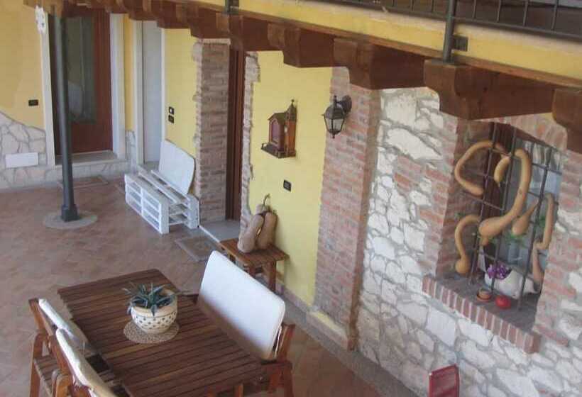 בית מלון כפרי Casa Bassetto