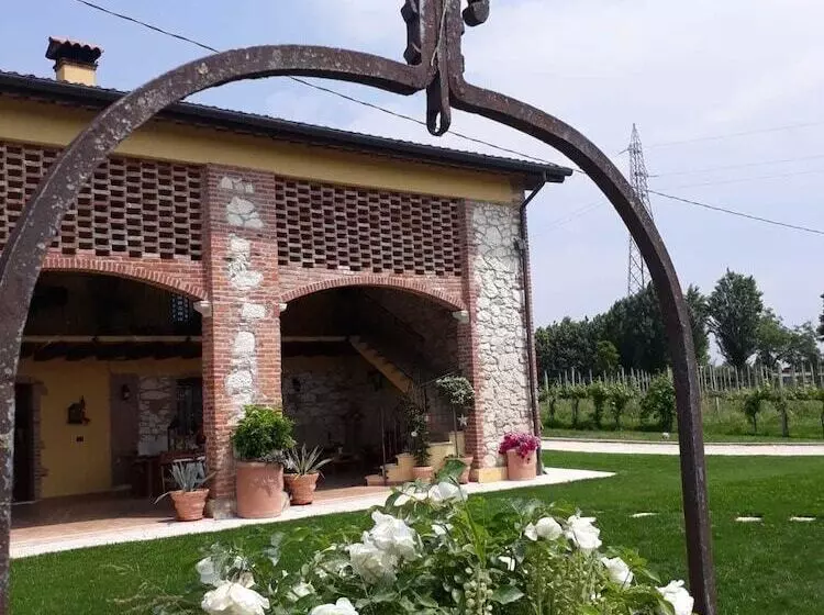 Maaseutuhotelli Casa Bassetto