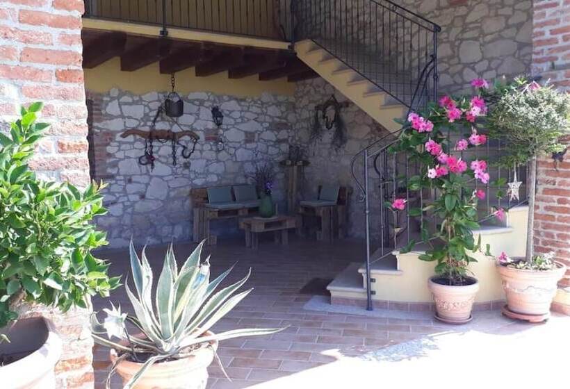 בית מלון כפרי Casa Bassetto