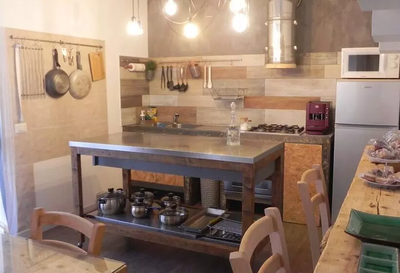 ペンション Gea Etna Apartment&rooms