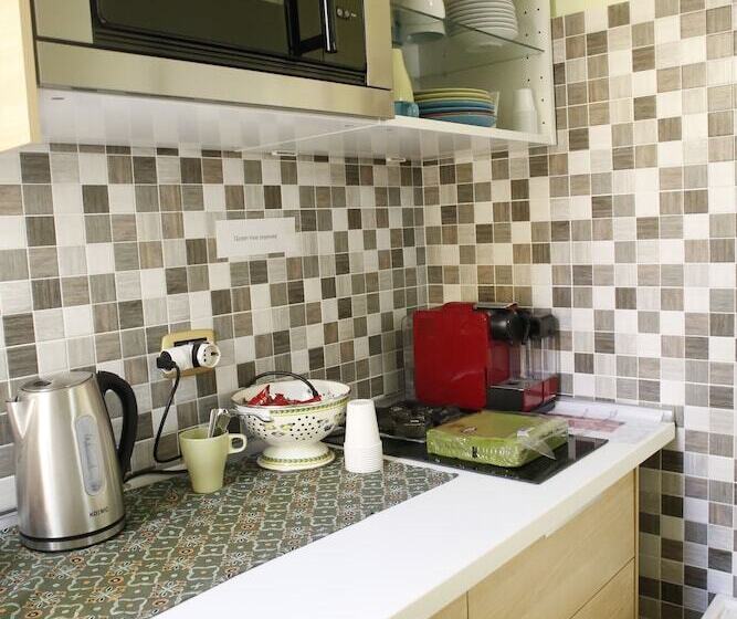 Vegan B&b Cherry Room