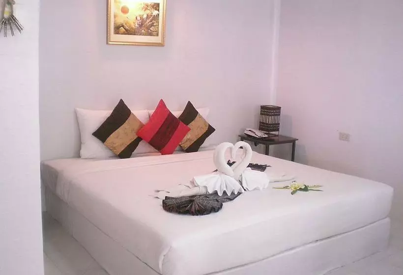 Chaweng Villa Beach Resort