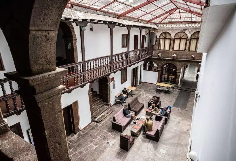 ホテル Cusco Plaza Nazarenas