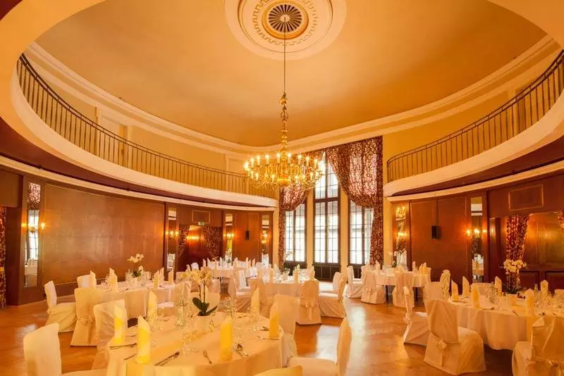 هتل Der Achtermann