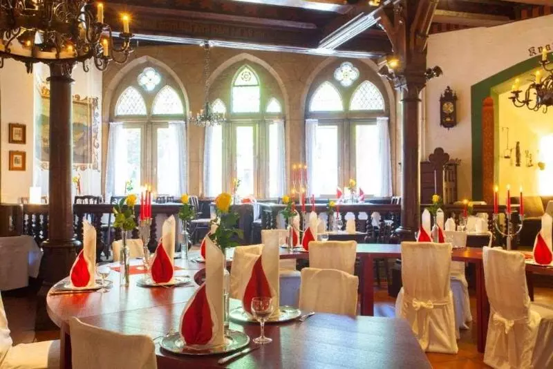 هتل Der Achtermann