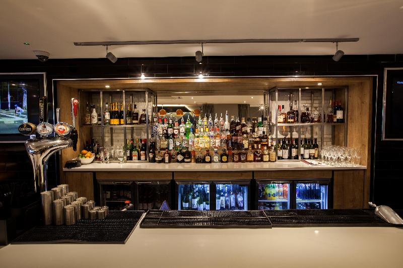 ホテル Holiday Inn Birmingham City, An Ihg