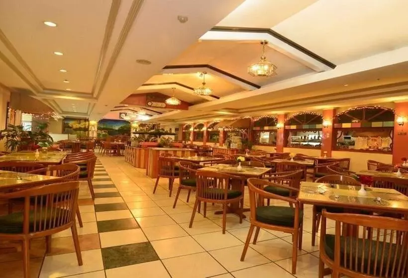 Holiday Plaza Hotel   Cebu