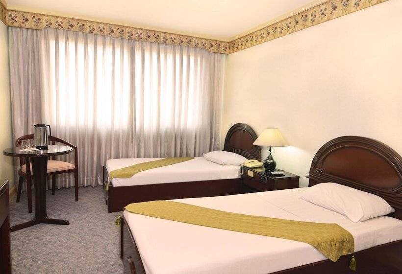 Holiday Plaza Hotel   Cebu