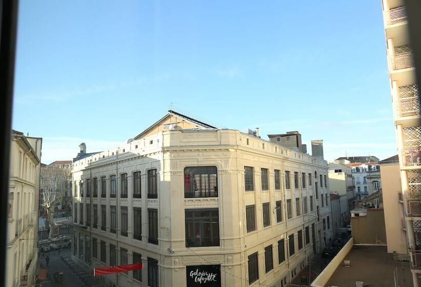 هتل Hôtel De France