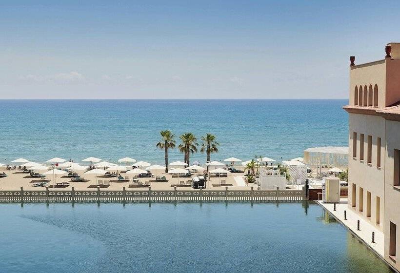 Le Meridien Ra Beach Hotel And Spa