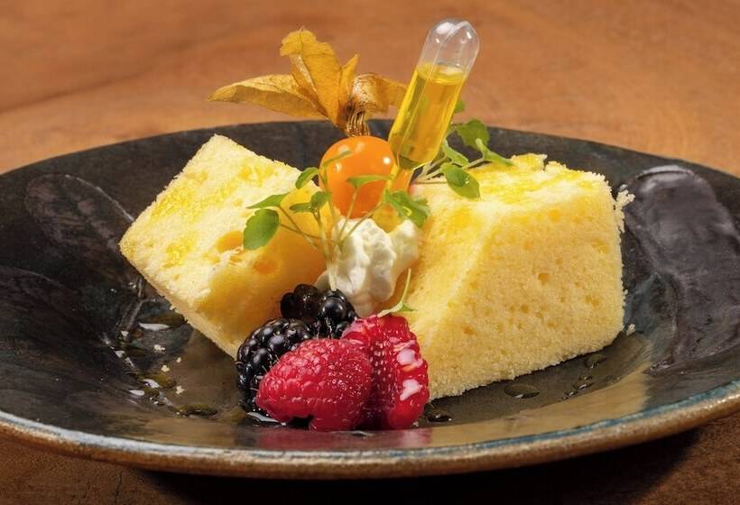 Le Meridien Ra Beach Hotel And Spa