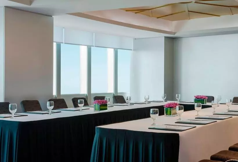 هتل Le Royal Méridien Abu Dhabi