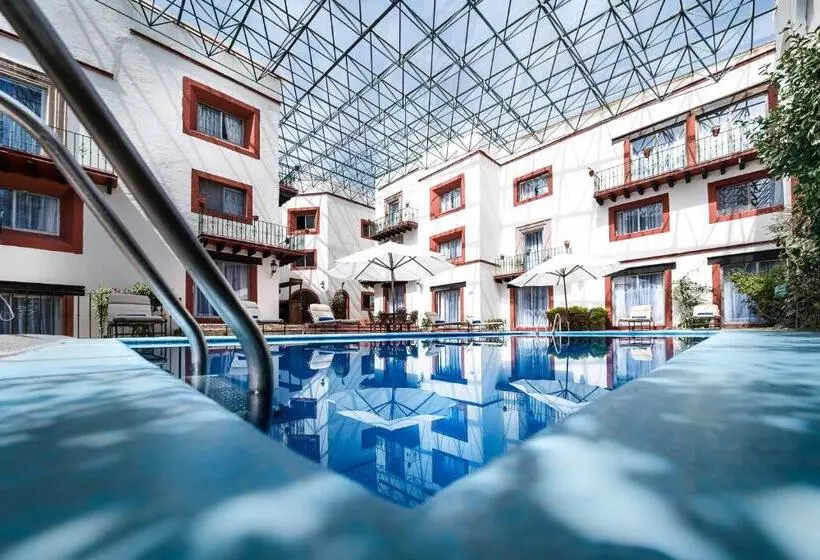 هتل Mision Guanajuato