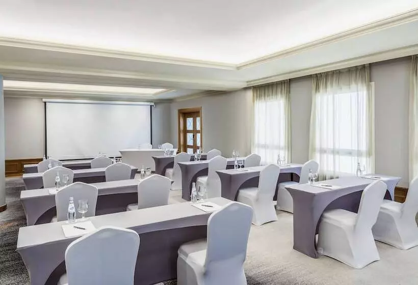 Mövenpick Hotel Doha