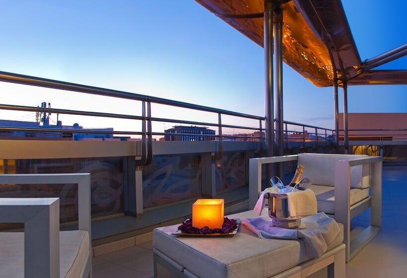 فندق Silken Puerta Valencia