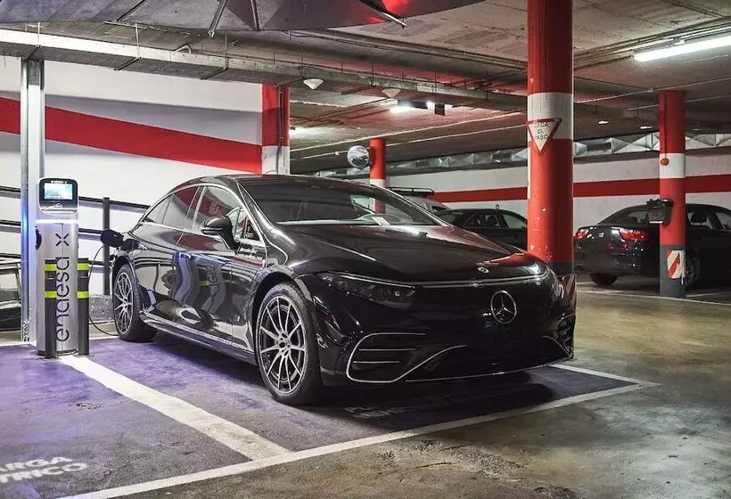 هتل Silken Puerta Valencia