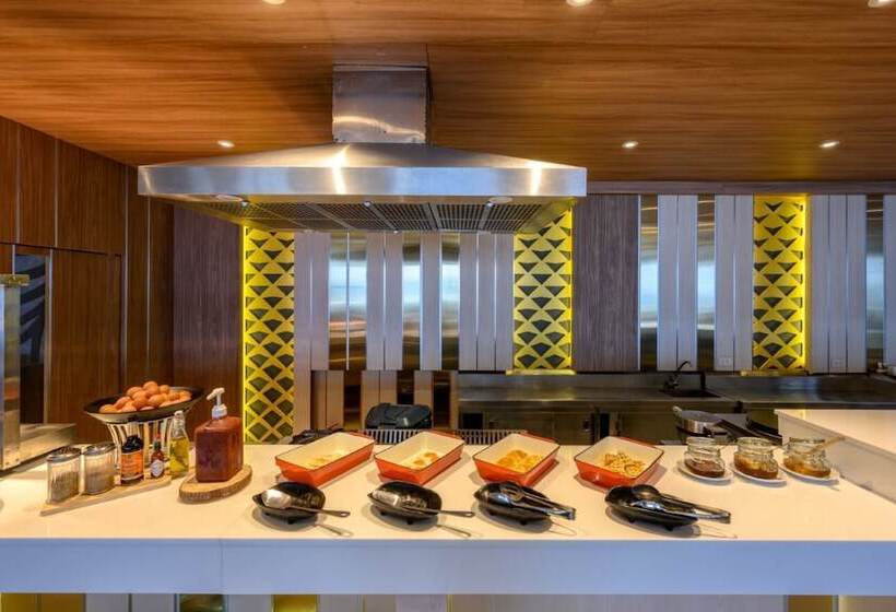 Namaka Resort Kamala