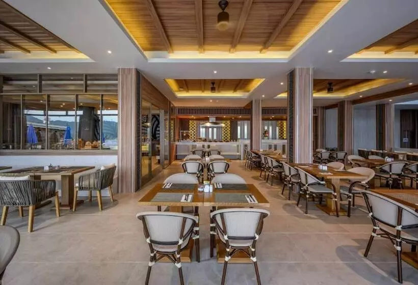 Namaka Resort Kamala