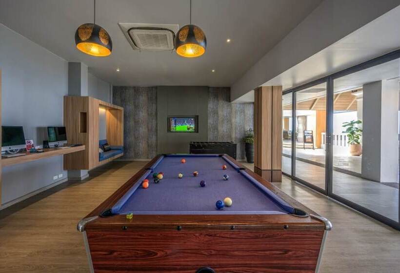 Namaka Resort Kamala