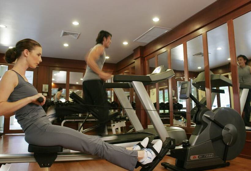 Namaka Resort Kamala