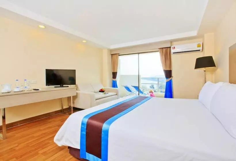 渡假胜地  Blue Wave Hotel Hua Hin