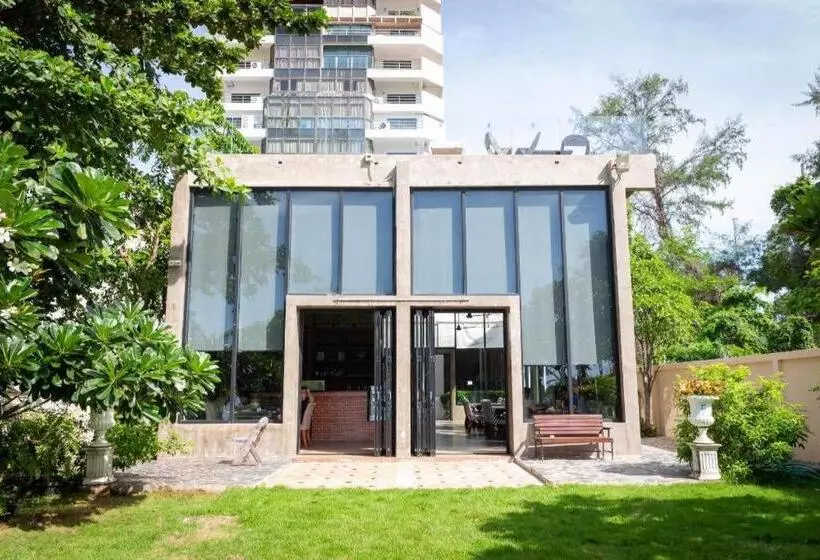 리조트 Blue Wave Hotel Hua Hin