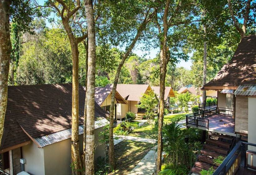 Srilanta Resort And Spa