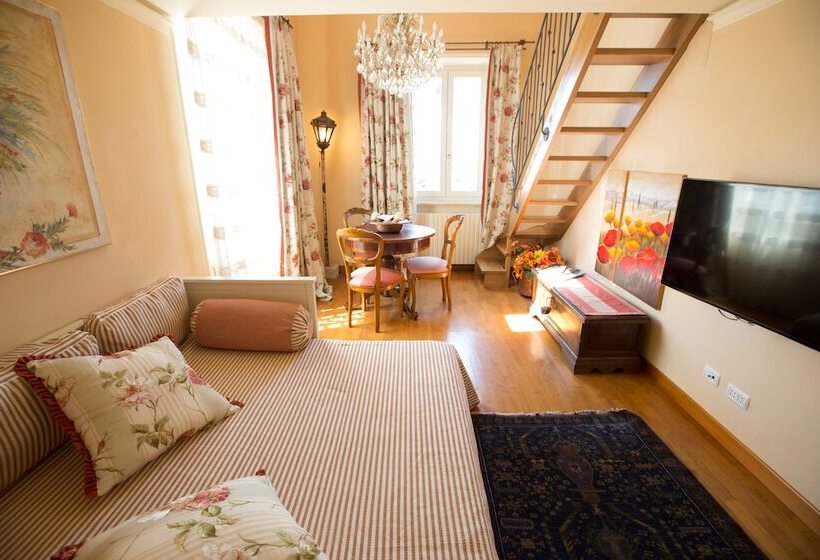 مبيت وإفطار Antica Maison