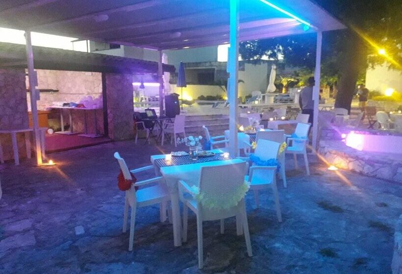 צימר Borgo La Pineta