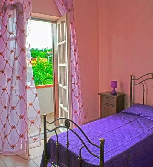 Aamiaismajoitus (B&B) La Casa Di Mirò