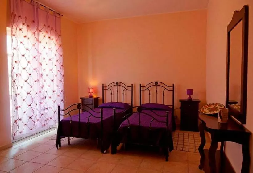 Aamiaismajoitus (B&B) La Casa Di Mirò