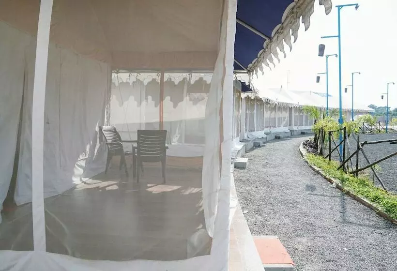 Hotelli Polo Tent City & Resort