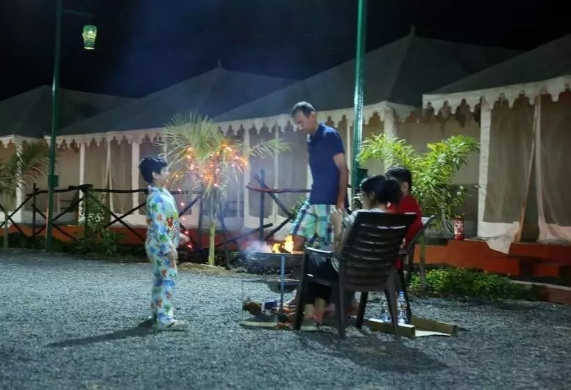 Hotelli Polo Tent City & Resort