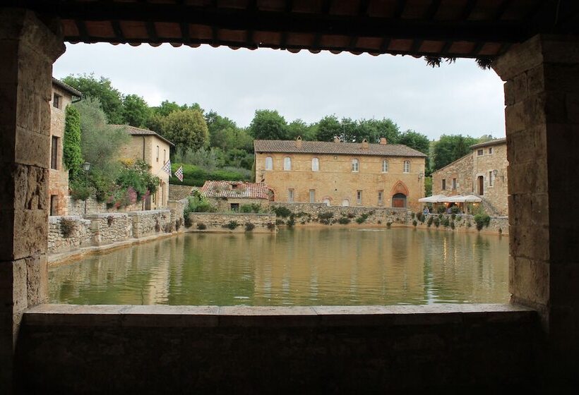 교외 호텔 Agriturismo Il Poderuccio