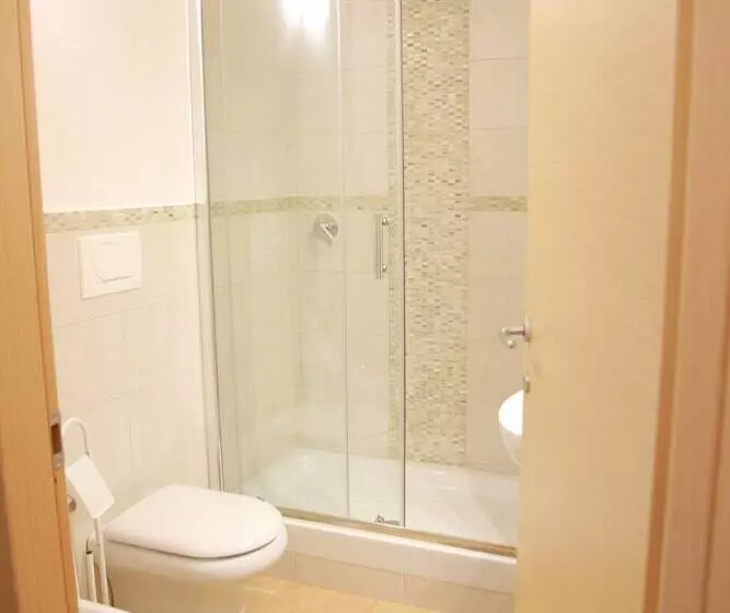 پانسیون B&b Buonaluna Salerno