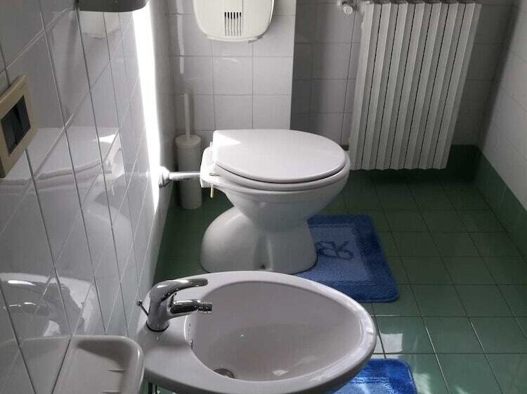 ペンション Templi Italici