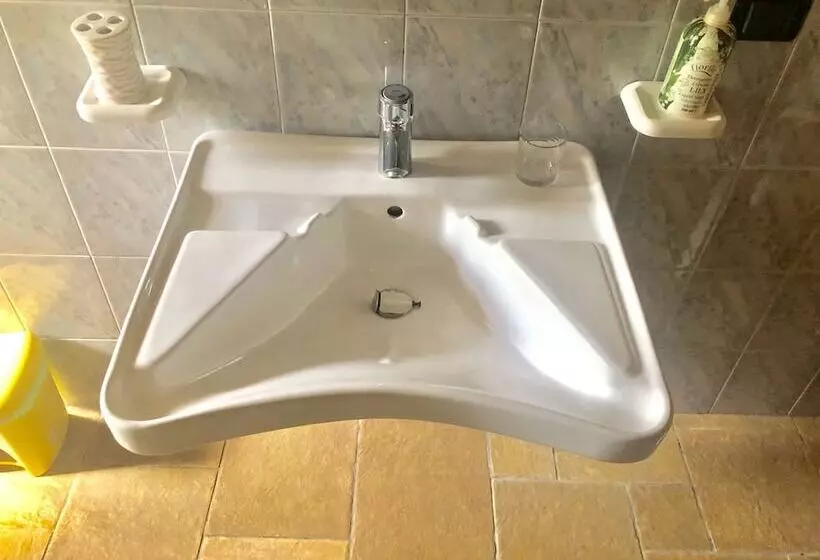 ベッドアンドブレックファースト Agriturismo Ilardo